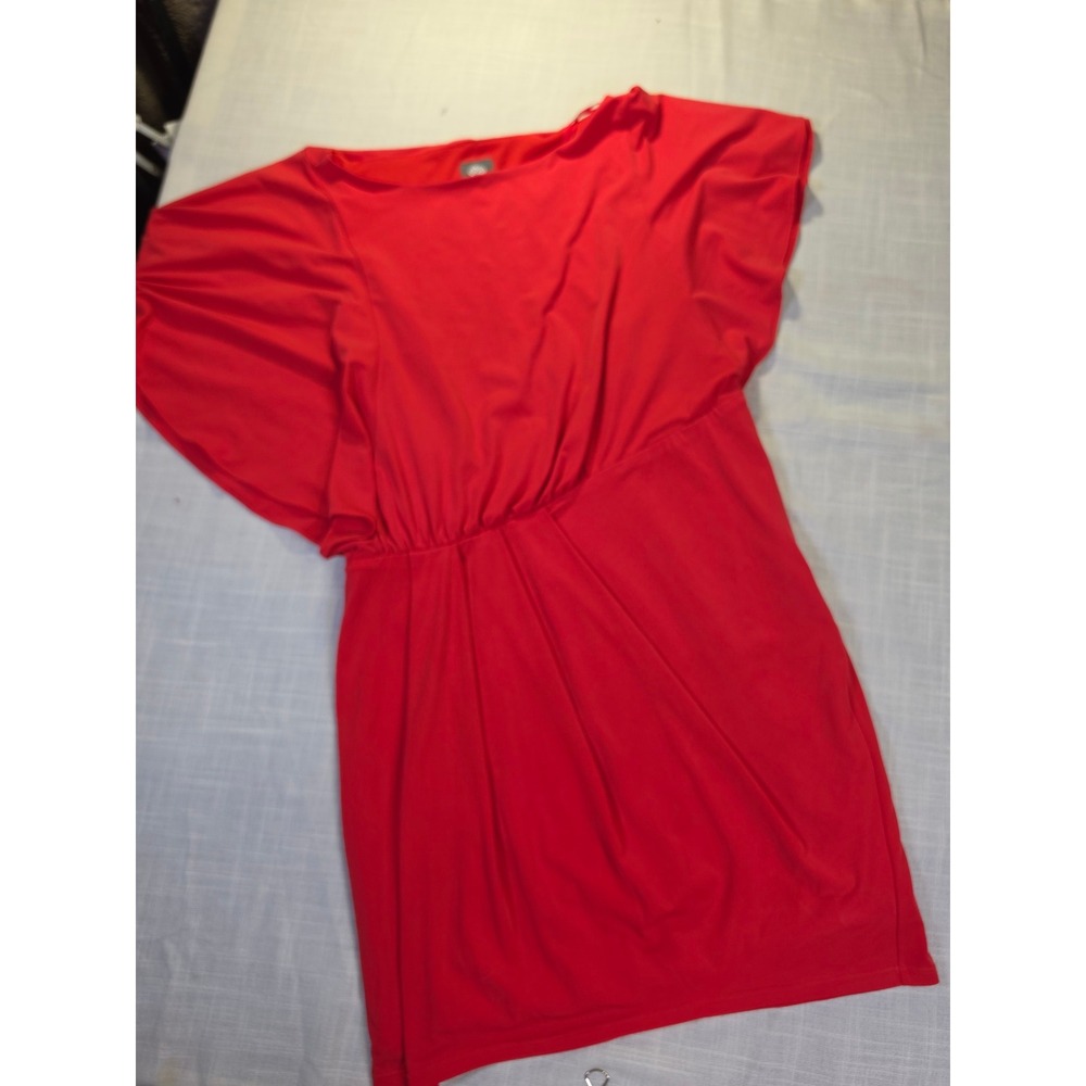 Vince Camuto Red Flutter Sleeve Gathered Waist Pleated Cocktail Dress